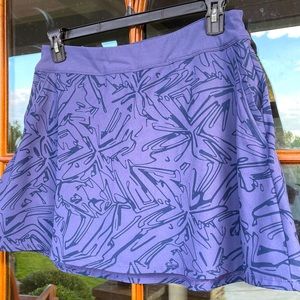 Under Armour Skort Size Large Navy Blue